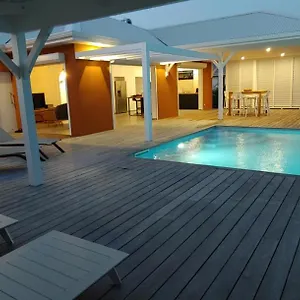https://villa-fleur-de-goyave-3-chambres.comcaribbean.com